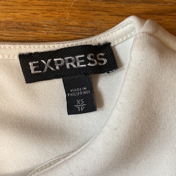 $7 CLEARANCE SALE - Express XS White Cop Top - Picture 5 of 9